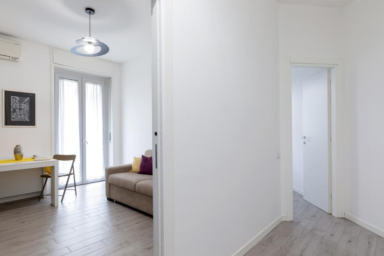 Piazza De Angeli M1 Comfortable Flat With Balcony Milan Luaran gambar